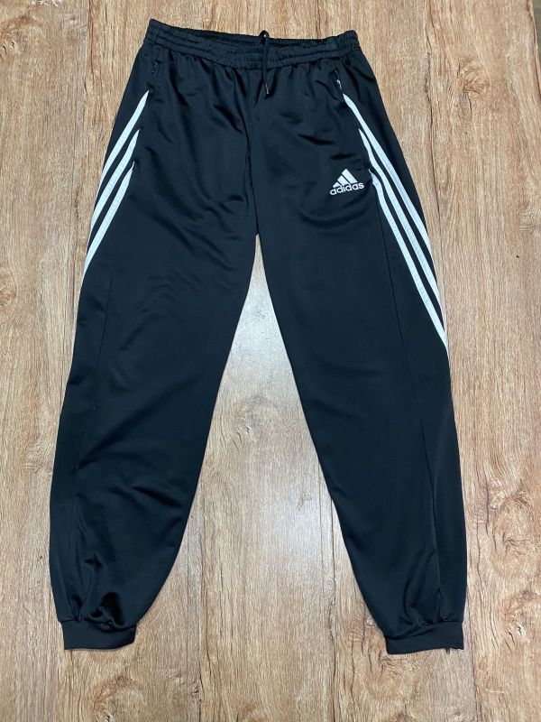 Черные спортивные штаны Adidas