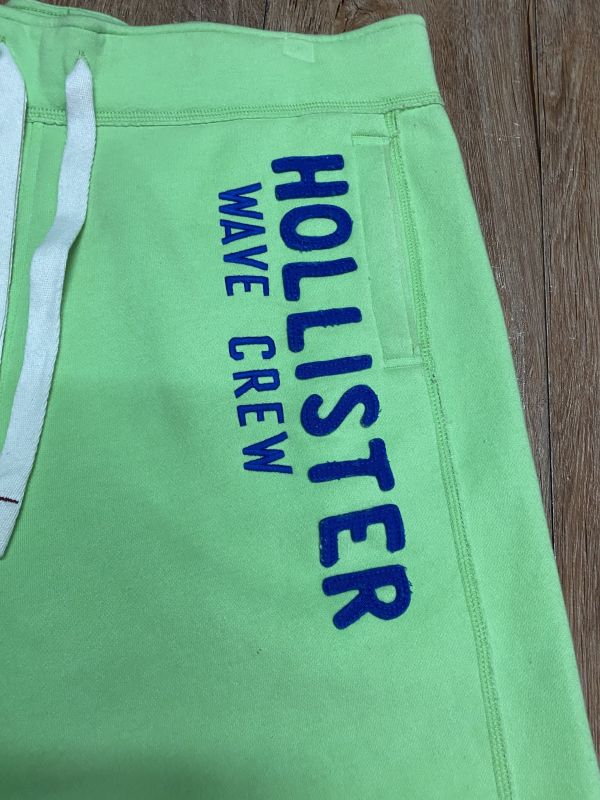 Хлопковые шорты Hollister